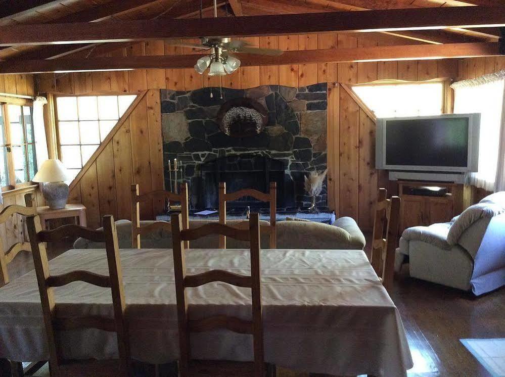 Kern Riverfront Lodge Kernville Extérieur photo