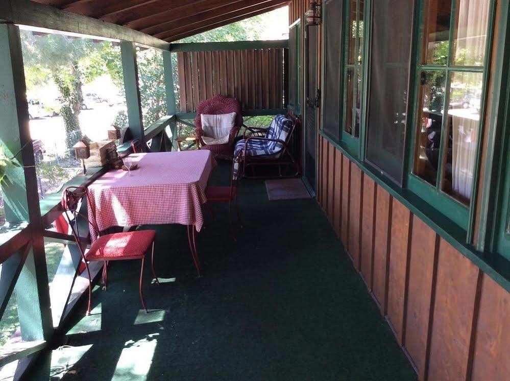 Kern Riverfront Lodge Kernville Extérieur photo